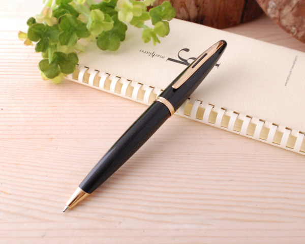 Шариковая ручка Waterman Carene, цвет: Black GT, стержень: Mblue