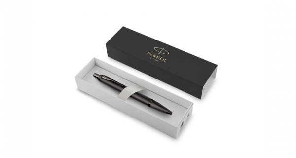 Шариковая ручка Parker IM Professionals Monochrome Titanium, стержень:M, цвет чернил: blue, в подарочной упаковке.