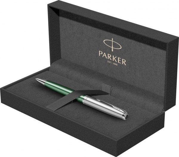 Шариковая ручка Parker Sonnet Essentials Green SB Steel CT, цвет чернил black, стержень: M, в подарочной упаковке.