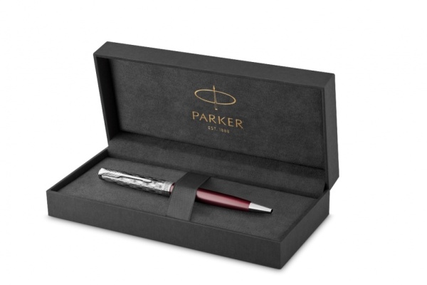 Шариковая ручка Parker Sonnet Premium Refresh RED CT, стержень: M, цвет чернил: black , в подарочной упаковке